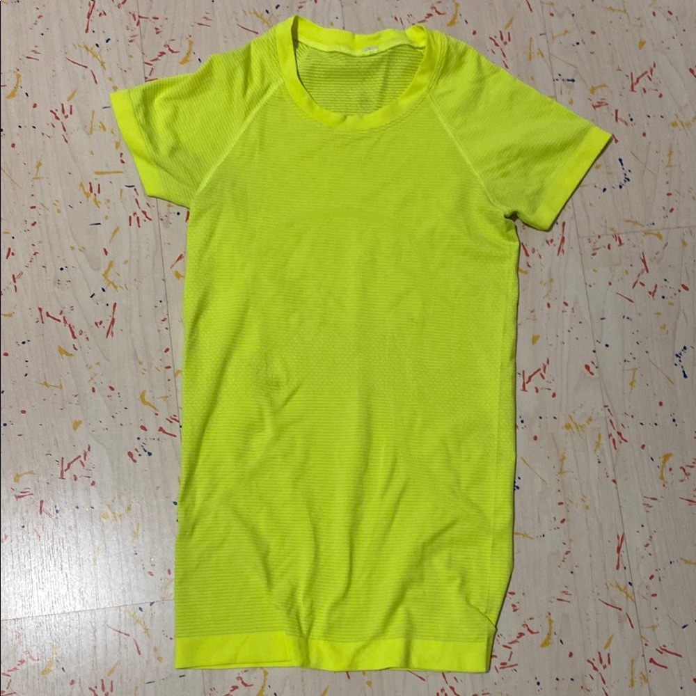 lululemon neon yellow top size 0